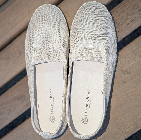 Eric Michael Yvette Leisure Flats in Silver sz 8 - Picture 5 of 11